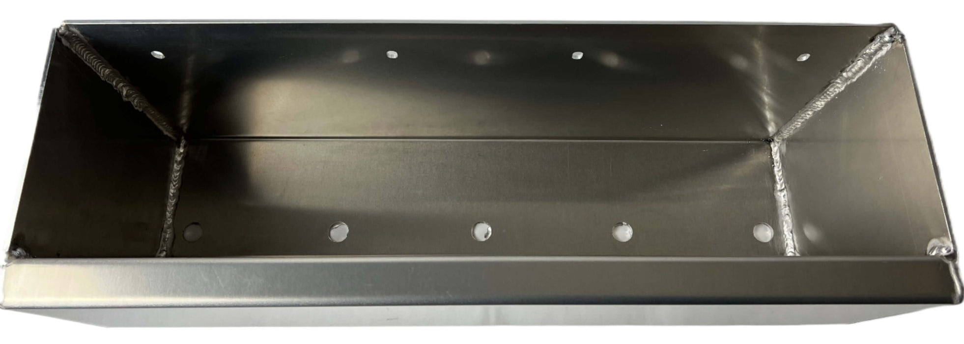 Top down view of a headache rack chain tray bucket